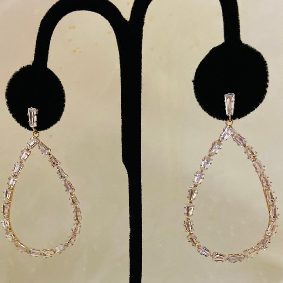 💖 Tear Drop Baguettes Earrings /E56 - Picture 3 of 3